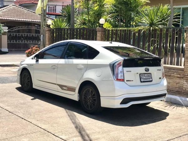 2013 TOYOTA PRIUS 1.8 TRD Sportivo Hybrid Synergy Drive Minorchange  สวยใหม่ ไมล์ 100,000 km รูปที่ 2