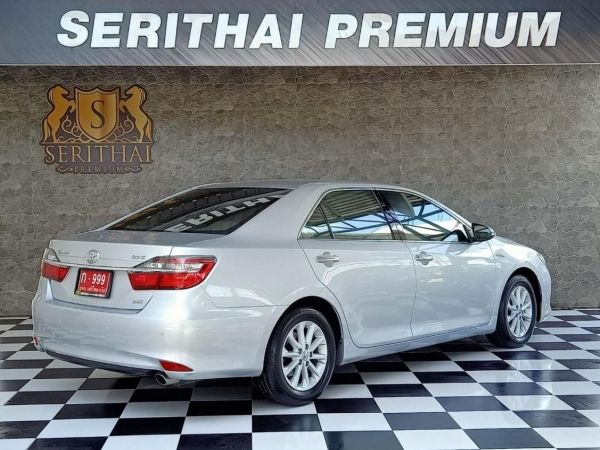 TOYOTA CAMRY 2.0G D-4S ปี 2015 สีบรอนซ์เงิน รูปที่ 2