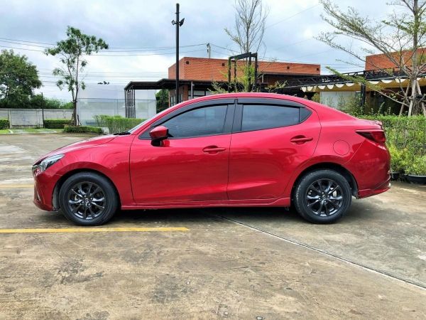 MAZDA 2  1.3 High Connect โฉม ปี 2018  รถบ้านแท้ ไมล์แท้  100 % รูปที่ 2