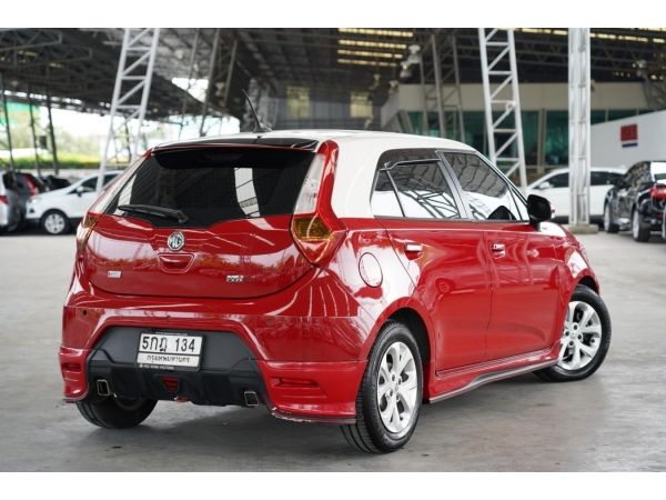 MG 3 1.5 XROSS SUNROOF ปี 2015  ตัวท๊อปสุด วิ่งน้อย รูปที่ 2