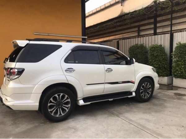 ด่วนขายเอง 2014 FORTUNER TRD ใช้เอง ไมล์น้อย สวยใหม่ รูปที่ 2