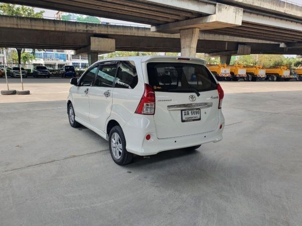 2012 Toyota Avanza 1.5 G AT รูปที่ 2