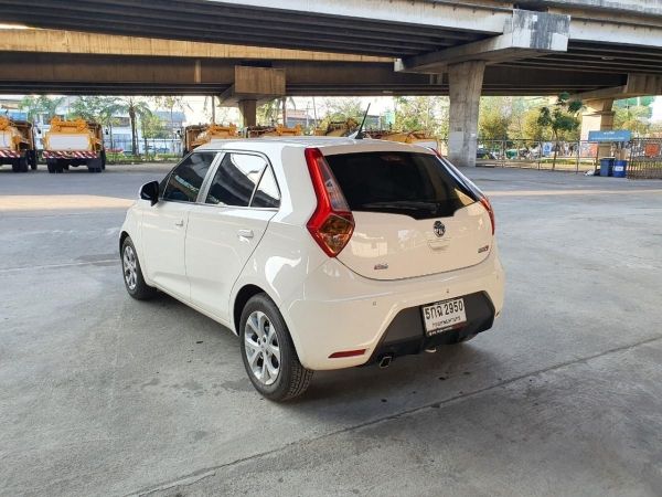 2016 MG 3 1.5 X Sunroof AT รูปที่ 2