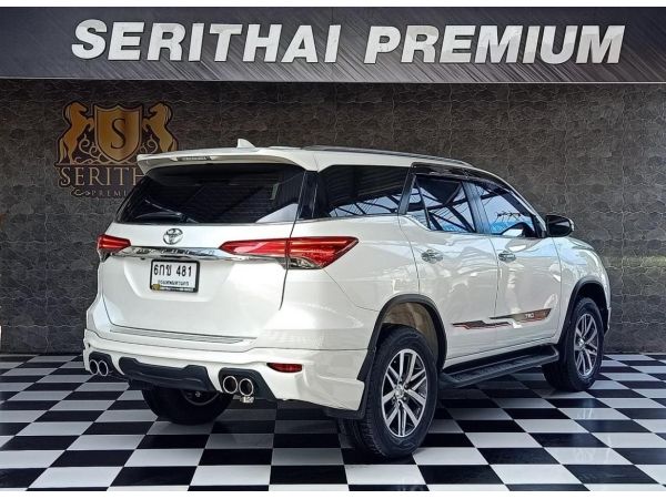 TOYOTA NEW FORTUNER 2.4 V NAVI ปี 2017 สีขาว รูปที่ 2