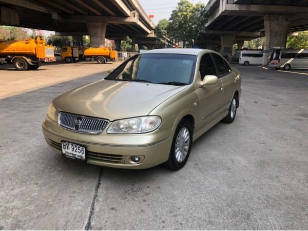 2004 Nissan Sunny 1.8 Super Neo AT รูปที่ 2