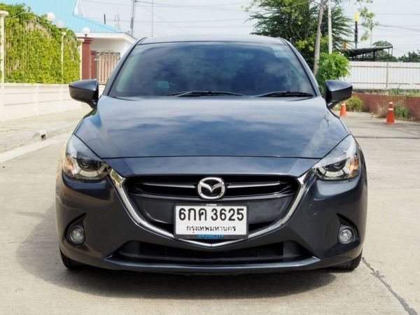 MAZDA 2 1.5 SKY ACTIVE XD HIGH PLUS L ปี 2016 จดปี 2017เกียร์AUTO สภาพนางฟ้า รูปที่ 2