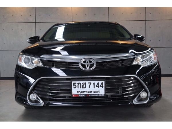 2017 Toyota Camry 2.0 G Sedan AT(ปี 12-16) B7144 รูปที่ 2