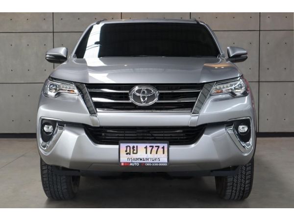 2019 Toyota Fortuner 2.4  G SUV AT(ปี 15-18) B4097/1771 รูปที่ 2