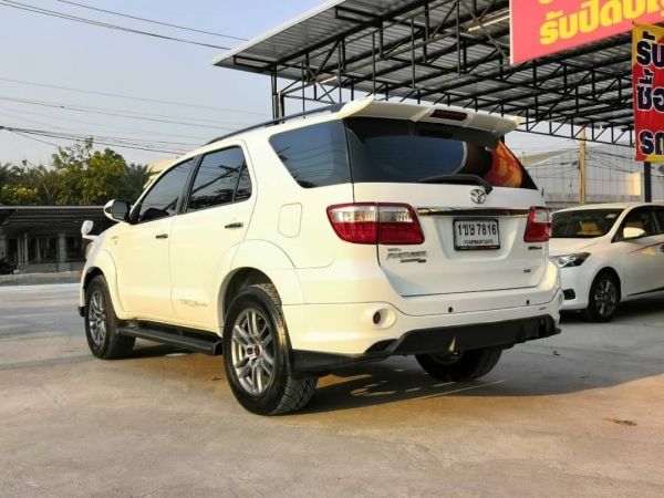 TOYOTA FORTUNER 3.0V 4w รูปที่ 2