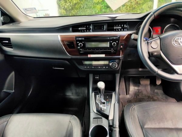 Toyota Altis 1.8G Sedan AT 2014 รูปที่ 2