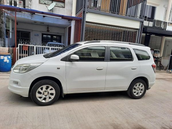 Chevlolet Spin 1.5 (ออกปี 2014) LTZ รุ่นท๊อป Wagon Auto รูปที่ 2