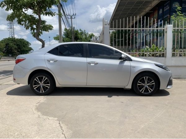 2017 TOYOTA Corrolla Altis 1.6 G รูปที่ 2