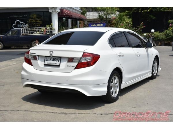 จัดไฟแนนซ์ได้เต็ม ฟรีดาวน์ แถมประกันภัย 2013 HONDA CIVIC FB 1.8 S รูปที่ 2