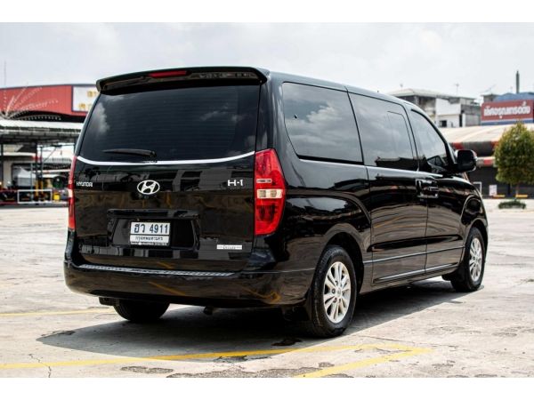 Hyundai H1 2.5 Deluxe ปี2011 AT รูปที่ 2