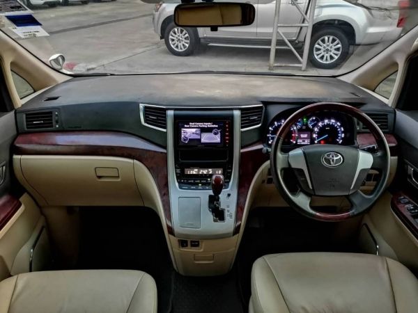 2010 TOYOTA ALPHARD 2.4 เครดิตดีฟรีดาวน์ รูปที่ 2