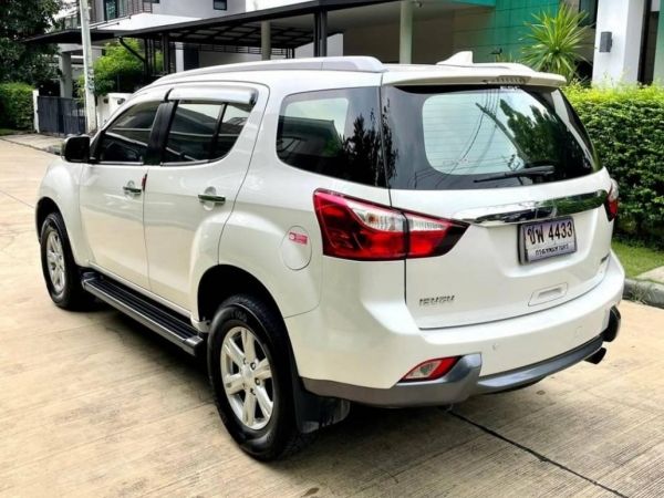 2016 ISUZU MU-X 3.0 2 WD ฟรีดาวน์ติดแบล็คลิสปรึกษาฟรี รับซื้อขายเทิร์นรถทุกรุ่น รูปที่ 2