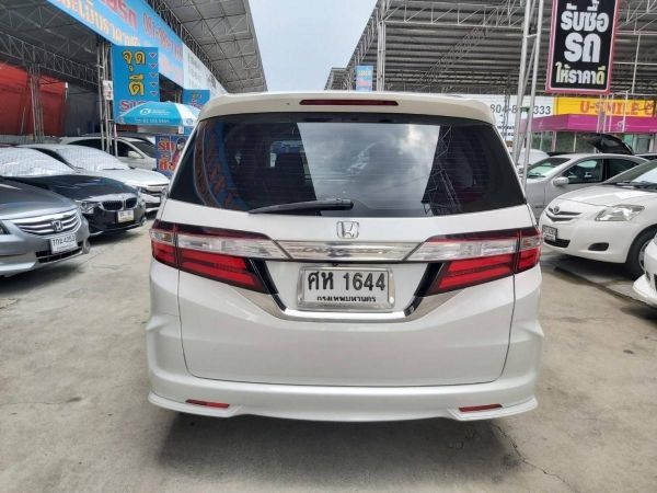 honda odyssey 2.4 ELX เนวิเกเตอร์ปี 2014 รุ่นท็อป มือเดียวออกห้างมีซันรูฟพวงมาลัย multi function กล้องรอบคัน 360 องศา สวยเดิมไม่เคยมีอุบัติเหตุค่ะ รูปที่ 2