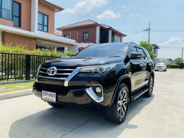 Toyota Fortuner2.8 V A/T 4x4 ปี16 รูปที่ 2