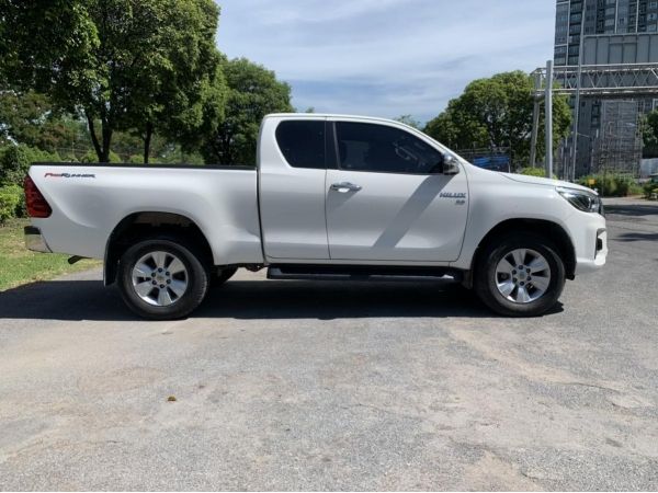 2018 TOYOTA Hilux Revo 2.8 G Prerunner รูปที่ 2