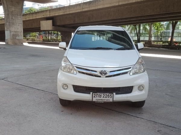 2014 Toyota Avanza 1.5 G auto  รถสวยพร้อมใช้คุ้มสุดๆ รูปที่ 2