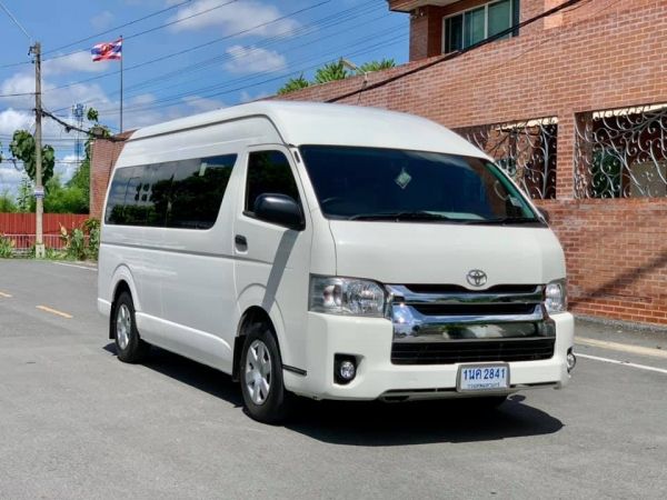 2019 TOYOTA COMMUTER 3.0 D4D AT รูปที่ 2