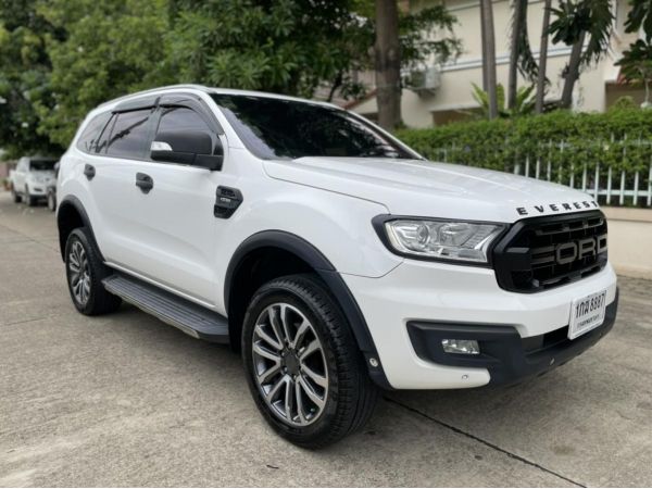 19 Ford Everest 2.2 Titanium+ สภาพสวย เจ้าของขายเอง รูปที่ 2