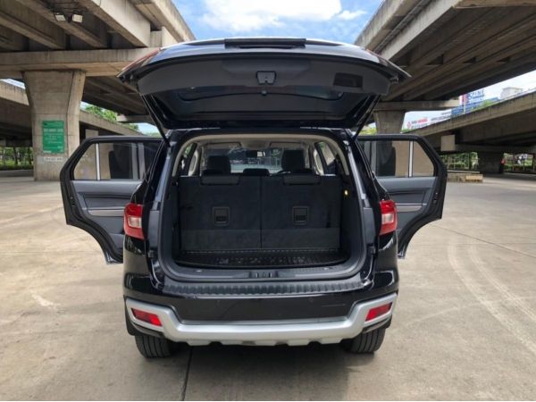 FORD EVEREST 2.2 TITANIUM 2WD รูปที่ 2