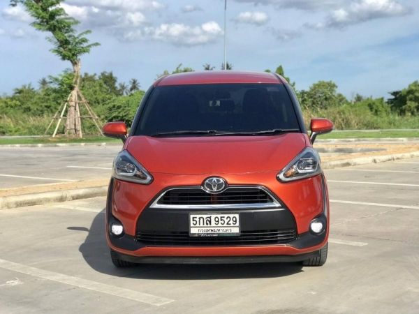 2016 TOYOTA SIENTA 1.5​ V รูปที่ 2