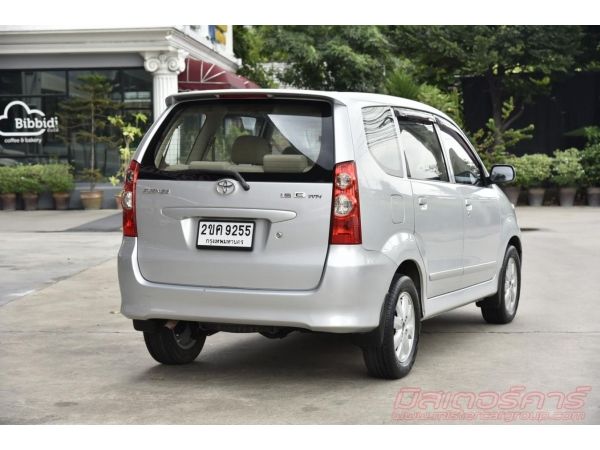 2009 TOYOTA AVANZA 1.5 E ใช้เงิน 5 พันออกรถ ฟรีดาวน์ แถมประกันภัย รูปที่ 2