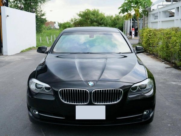 2012 BMW Series 5 520d F10 รูปที่ 2