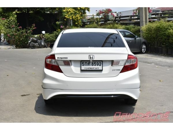 2013 HONDA CIVIC FB 1.8 S ใช้เงิน 5 พันออกรถ ฟรีดาวน์ แถมประกันภัย รูปที่ 2