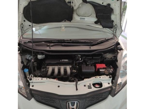 Honda Jazz 2013 1.5V  วิ่งน้อย สภาพดีมาก เจ้าของขายเอง รูปที่ 2