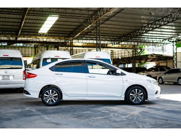 2018 Honda City 1.5  V i-VTEC Sedan รูปที่ 2