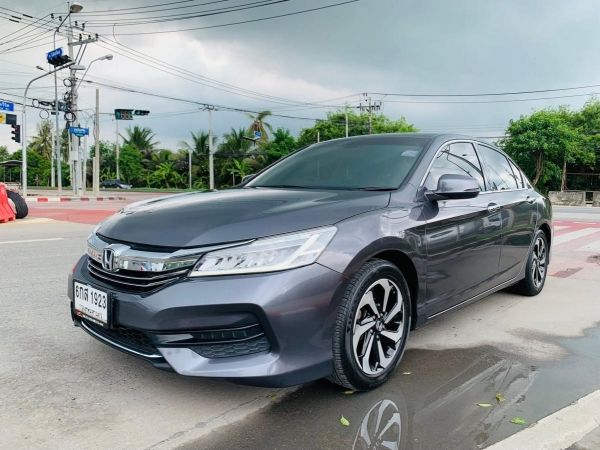 HONDA ACCORD 2.0 E MNC 2018 รถสวย ไมล์แท้ รูปที่ 2