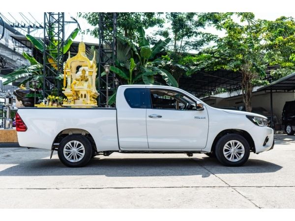 2019 Toyota Hilux Revo 2.4 SMARTCAB J Plus Pickup รูปที่ 2