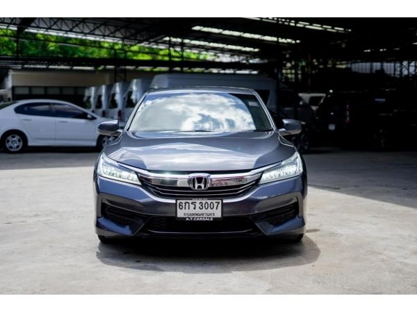 2017 Honda Accord 2.0 E i-VTEC Sedan รูปที่ 2