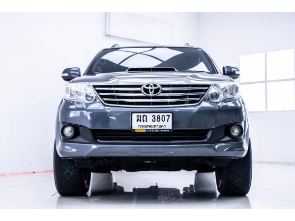 2012 TOYOTA FORTUNER 3.0 V 4WD รูปที่ 2