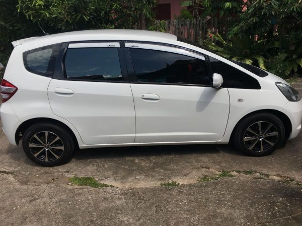 HONDA , JAZZ ปี: 2010  330,000 รูปที่ 2