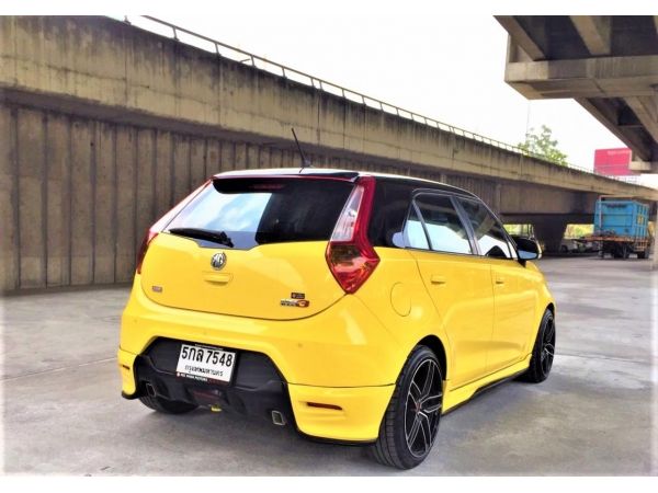 MG3 1.5X SUNROOF เกียร์AT ปี15 รูปที่ 2