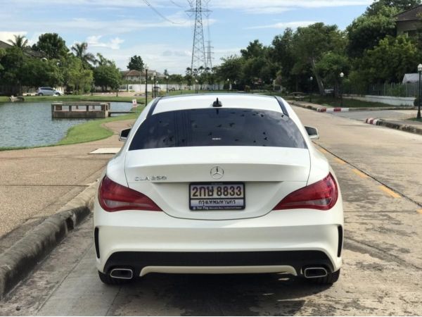 ขายด่วน Mercedes Benz CLA 250 ปี 2015 ไมล์เพียง 80,000 ( รถศูนย์) รูปที่ 2