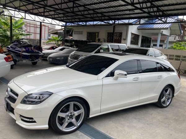 Mercedes Benz CLS250CDI Shooting Brake Estate  Amg package 2013 รูปที่ 2