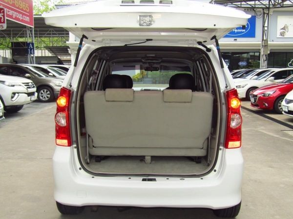 Toyota Avanza 1.5E 2011/AT รูปที่ 2