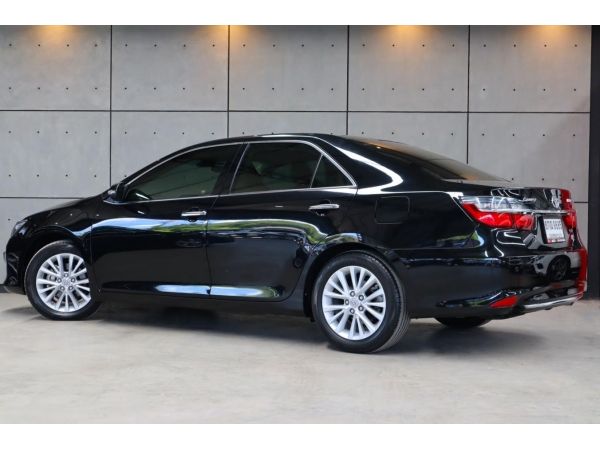 2017 Toyota Camry 2.5 Hybrid Premium Sedan AT (ปี 12-16) B9685 รูปที่ 2