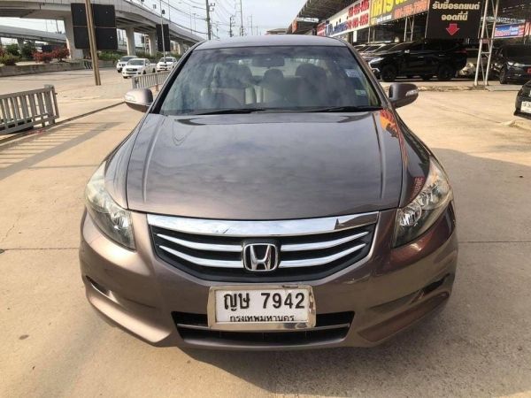 2011 HONDA  ACCORD 2.0 รูปที่ 2