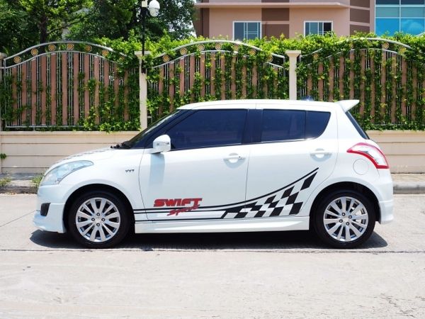 SUZUKI SWIFT 1.25 GLX A/T  สีขาวมุก(นิยม) สภาพนางฟ้า รูปที่ 2