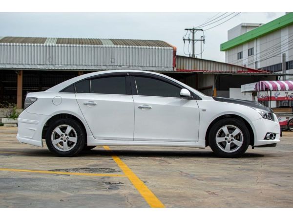 Chevrolet Cruze 1.6 LT เบนซิน 2013 A/T รูปที่ 2