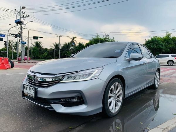 Honda Accord 2.4 EL NAVI MNC ปี 2017 รูปที่ 2