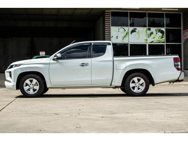 ซื้อเลย รถบ้านมือเดียว ต่อป้ายแดง 2020 Mitsubishi TRITON 2.5 Mega GLX รูปที่ 2