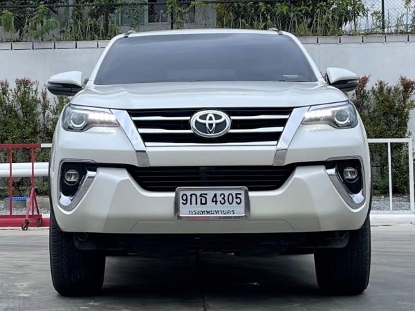 2020 TOYOTA FORTUNER 2.4V เครดิตดีฟรีดาวน์ รูปที่ 2