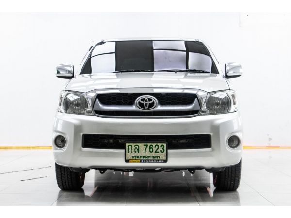 2010 TOYOTA VIGO 2.7 G SMART CAB AT ผ่อน 2,649 บาท จนถึงสิ้นปีนี้ รูปที่ 2